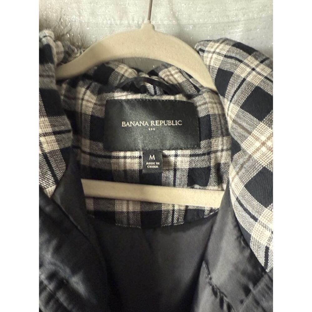 BANANA REPUBLIC LONG WINTER COAT SIZE MEDIUM - Picture 3 of 5